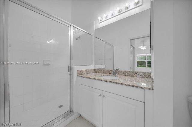 365 Stella Maris DR N 2905, Naples, FL 34114