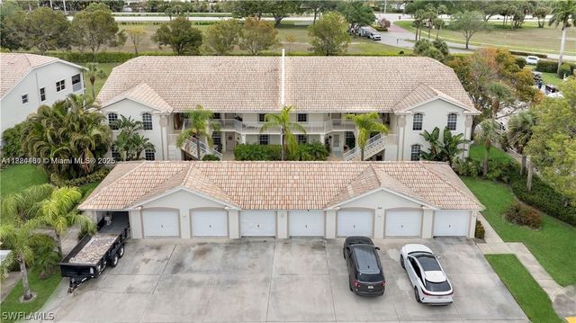 365 Stella Maris DR N 2905, Naples, FL 34114