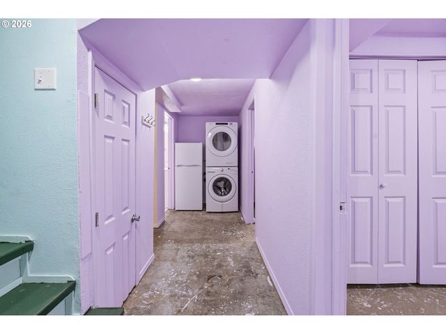 2904 HARNEY St, Vancouver, WA 98660