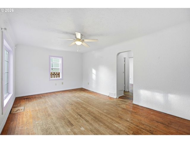 2904 HARNEY St, Vancouver, WA 98660