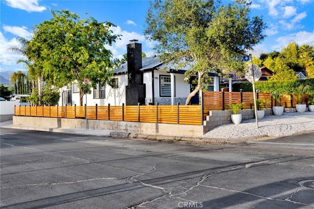 7961 Day, Sunland, CA 91040