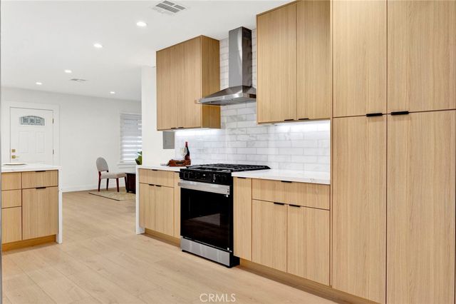 7961 Day, Sunland, CA 91040