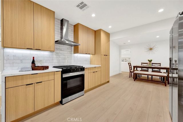 7961 Day, Sunland, CA 91040