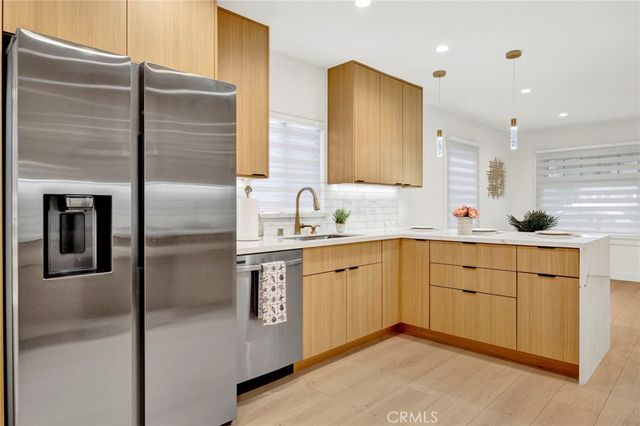 7961 Day, Sunland, CA 91040