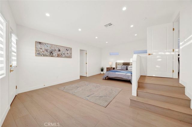 7961 Day, Sunland, CA 91040