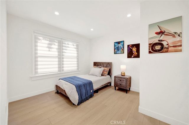 7961 Day, Sunland, CA 91040