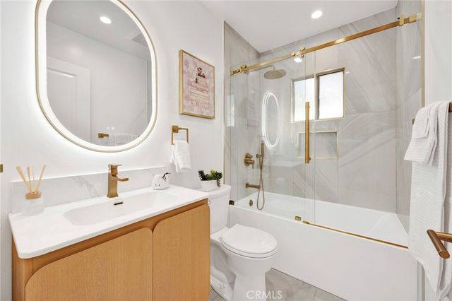 7961 Day, Sunland, CA 91040