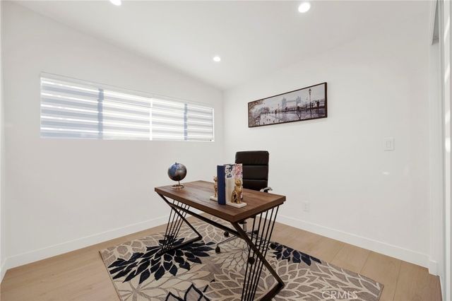 7961 Day, Sunland, CA 91040