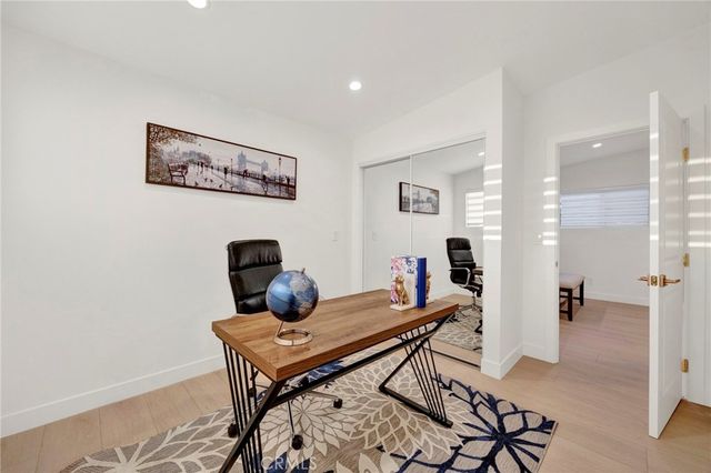7961 Day, Sunland, CA 91040