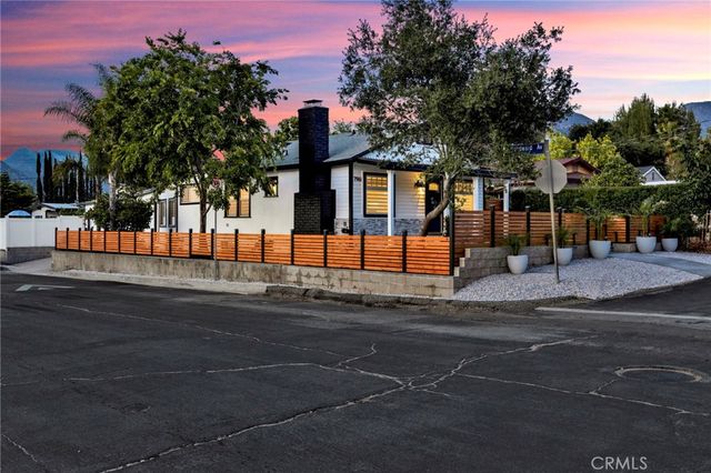 7961 Day, Sunland, CA 91040