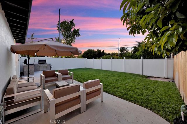 7961 Day, Sunland, CA 91040