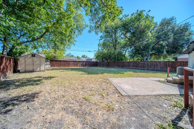 2901 Maple Drive, Garland, TX 75042
