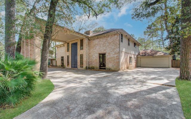 8103 Oak Moss Drive, Spring, TX 77379