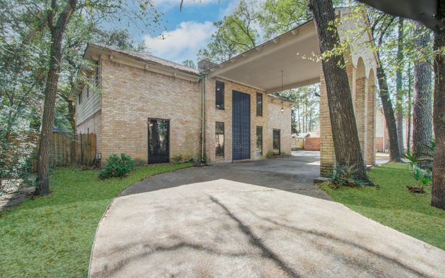 8103 Oak Moss Drive, Spring, TX 77379
