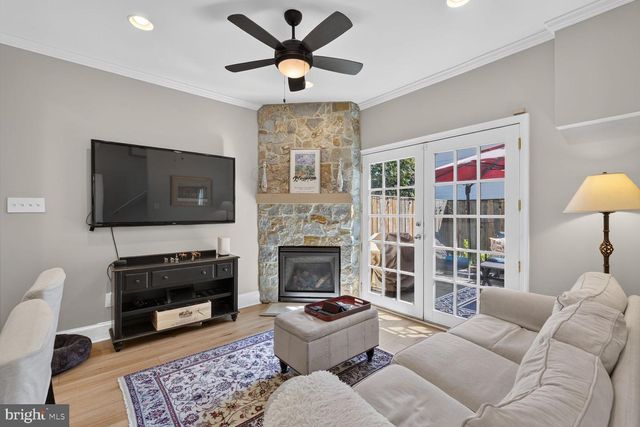 111 N PAYNE ST, Alexandria, VA 22314