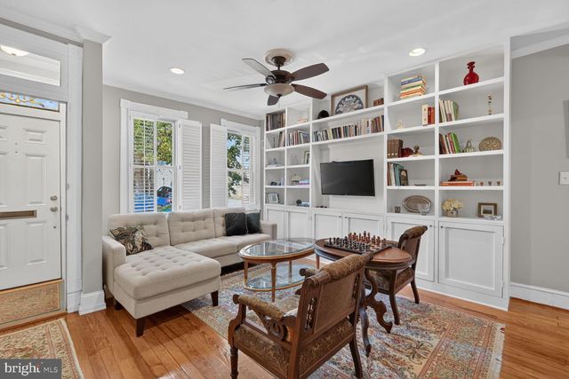 111 N PAYNE ST, Alexandria, VA 22314