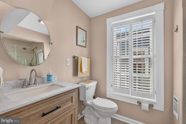 111 N PAYNE ST, Alexandria, VA 22314