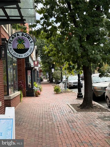 111 N PAYNE ST, Alexandria, VA 22314