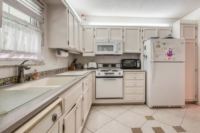1201 N Sugar Sands Boulevard 11, Singer Island, FL 33404