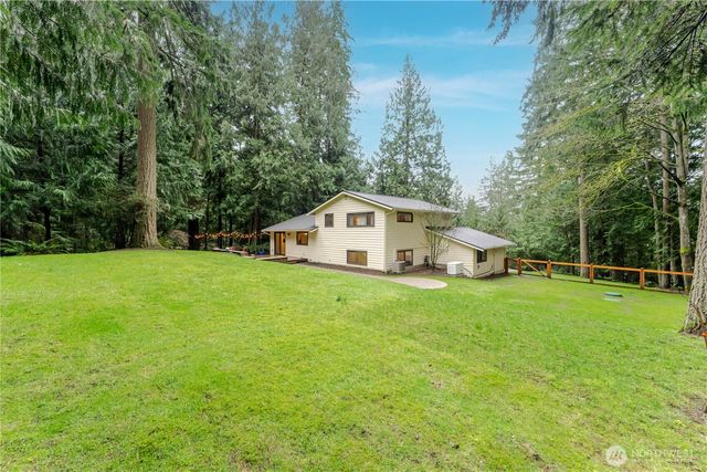 18422 189th Avenue NE, Woodinville, WA 98077