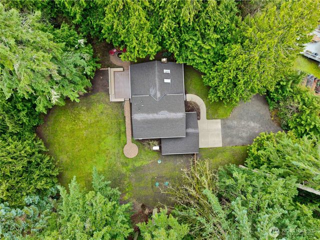 18422 189th Avenue NE, Woodinville, WA 98077