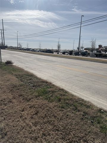 280 N Mitchell Road, Mansfield, TX 76063