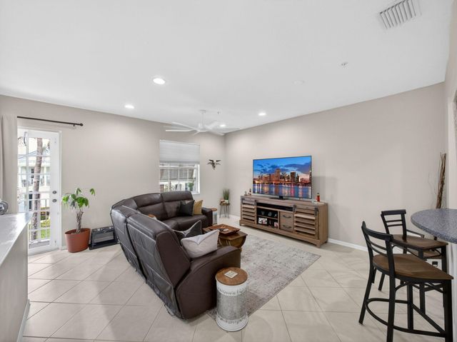 1455 Scilly Cay Lane, Jupiter, FL 33458