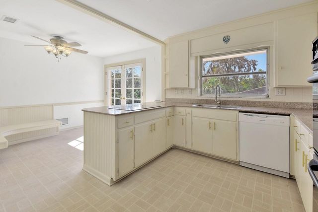 129 S BROOKS AVENUE, Deland, FL 32720