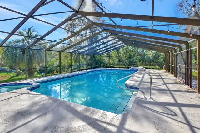 129 S BROOKS AVENUE, Deland, FL 32720