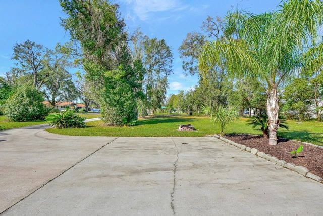 129 S BROOKS AVENUE, Deland, FL 32720