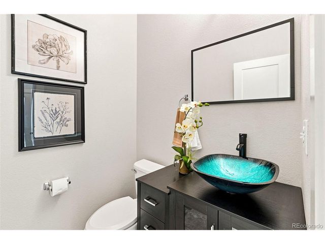 6715 Raritan Dr, Denver, CO 80221