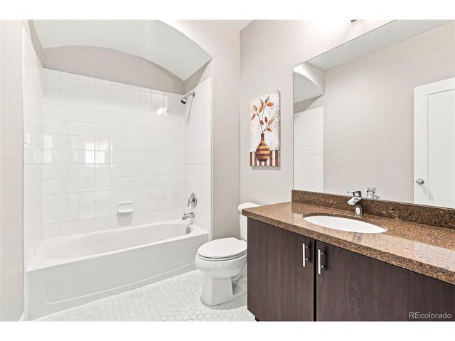 6715 Raritan Dr, Denver, CO 80221