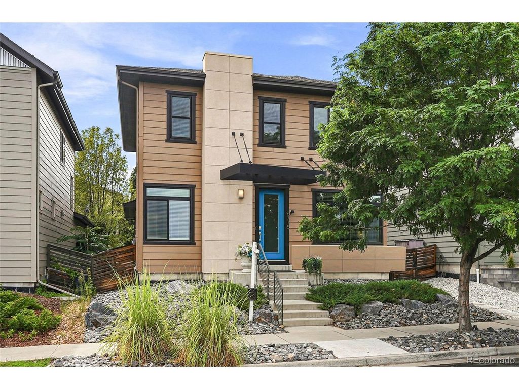 6715 Raritan Dr, Denver, CO 80221