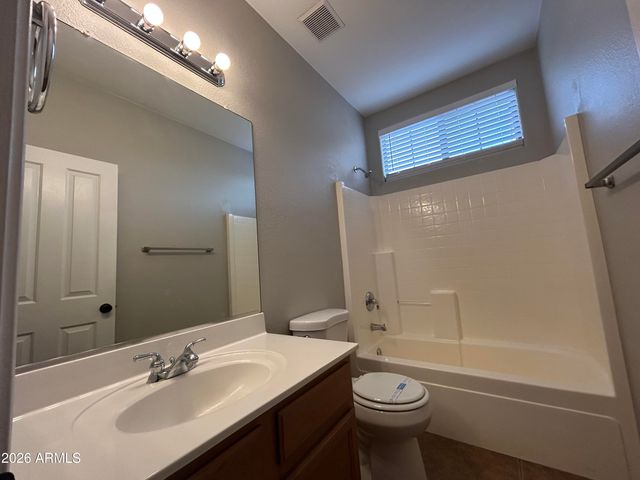 3425 E VERNON Street, Gilbert, AZ 85298