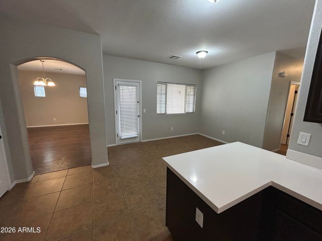 3425 E VERNON Street, Gilbert, AZ 85298