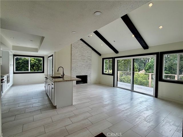363 Newport Glen Court, Newport Beach, CA 92660