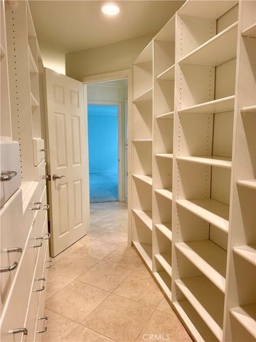 363 Newport Glen Court, Newport Beach, CA 92660