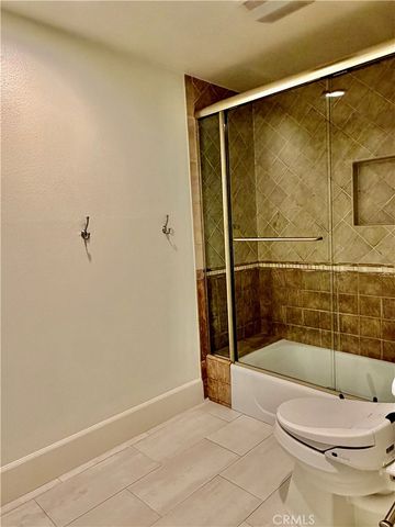 363 Newport Glen Court, Newport Beach, CA 92660