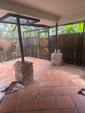 7526 Courtyard Run E, Boca Raton, FL 33433