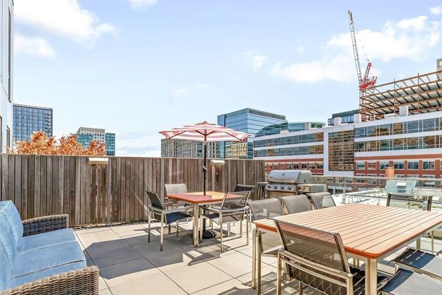 346 Congress St 305, Boston, MA 02210