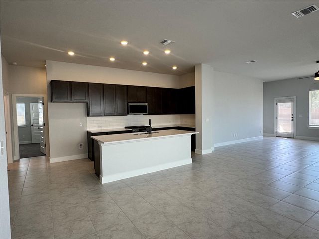 277 Coleto TRL, Bastrop, TX 78602