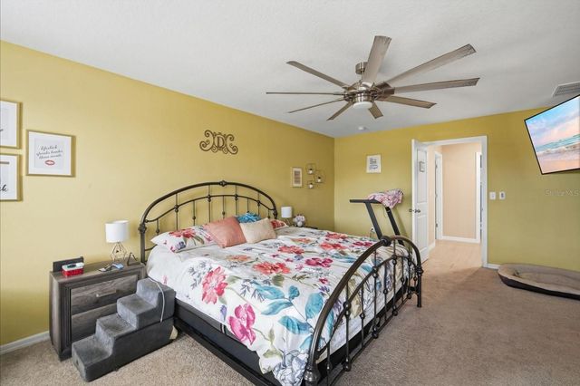 8201 BILSTON VILLAGE LANE, Gibsonton, FL 33534