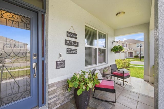 8201 BILSTON VILLAGE LANE, Gibsonton, FL 33534