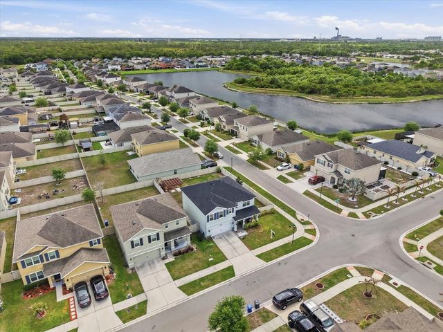 8201 BILSTON VILLAGE LANE, Gibsonton, FL 33534