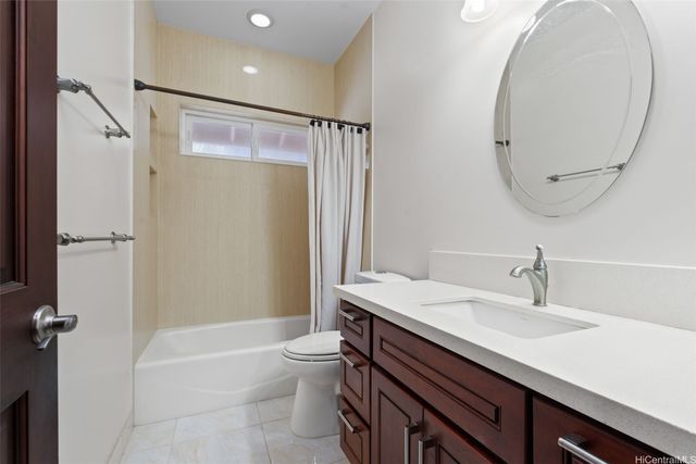 84-1080 Maunaolu Street, Waianae, HI 96792