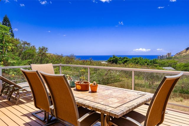 84-1080 Maunaolu Street, Waianae, HI 96792