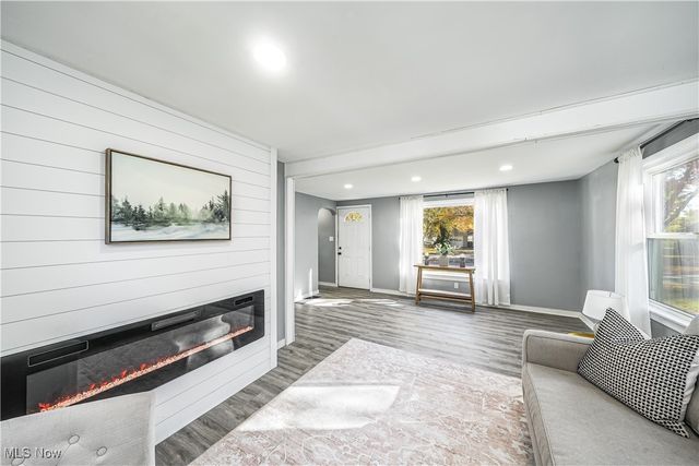 1935 Northfield Avenue NW, Warren, OH 44485