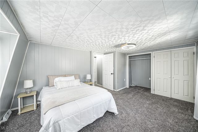 1935 Northfield Avenue NW, Warren, OH 44485