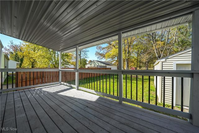 1935 Northfield Avenue NW, Warren, OH 44485