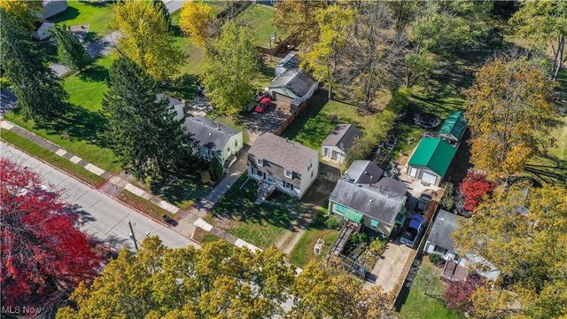 1935 Northfield Avenue NW, Warren, OH 44485